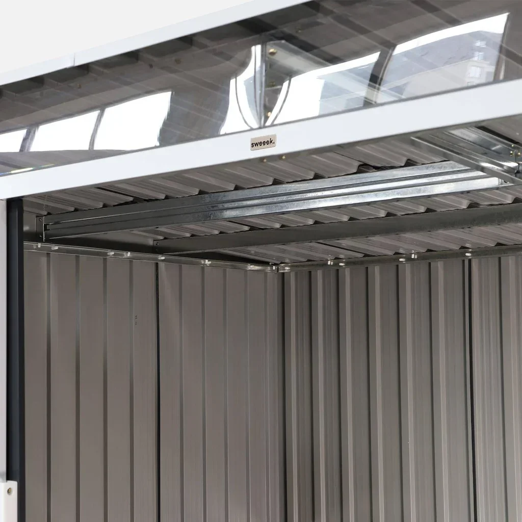 Abri de jardin métallique 4,72m² anthracite avec puits de lumière et kit d'ancrage