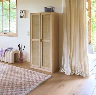 Armoire 2 portes cannage bois clair penderie étagères Camargue