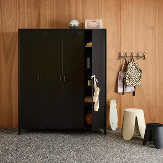 Armoire industrielle 4 portes métal avec penderie et rangements