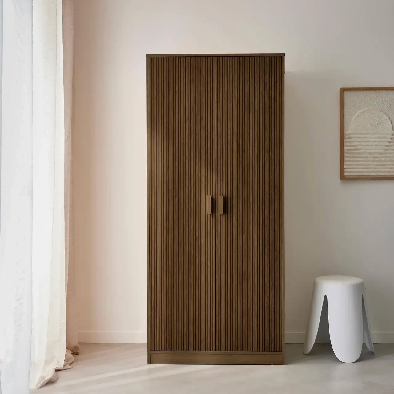Armoire penderie 2 portes Linear finition bois scandinave
