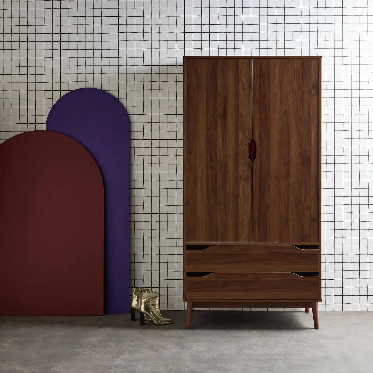 Armoire penderie vintage 2 portes bois noyer double tiroir Népal