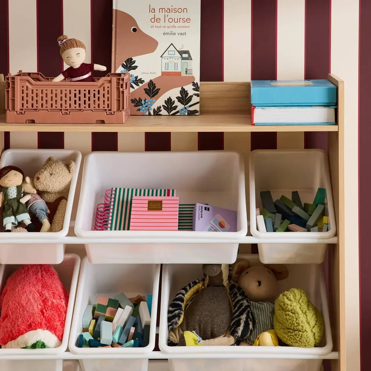 Armoire rangement enfant 9 bacs 4 étagères porte sécurité