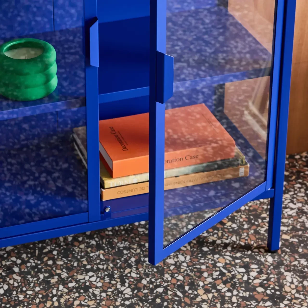 Industrielle Vitrine 2 Türen Stahl und gehärtetes Glas 80 cm