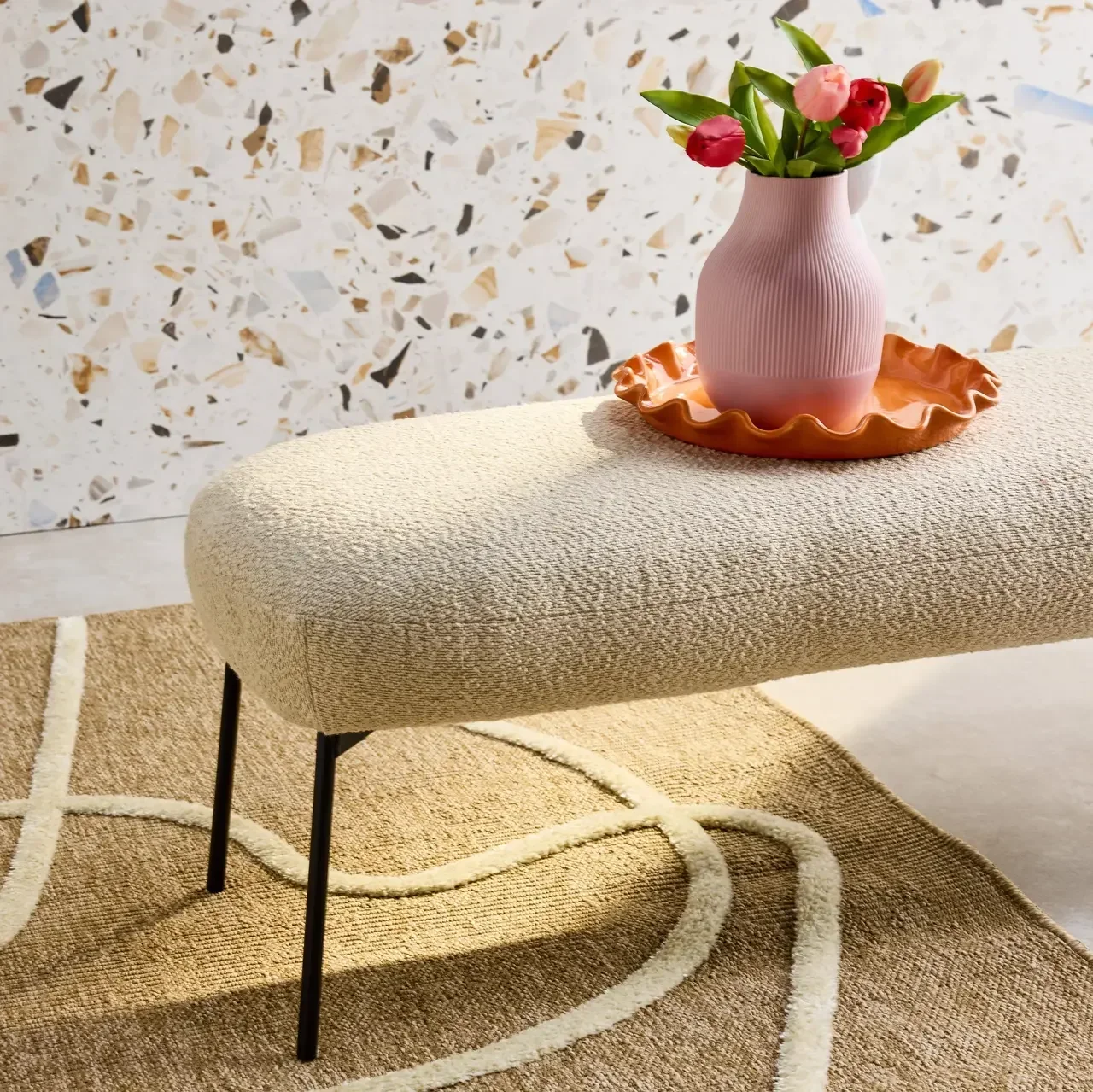 Banc d'appoint bouclette noir contemporain bout de lit entrée