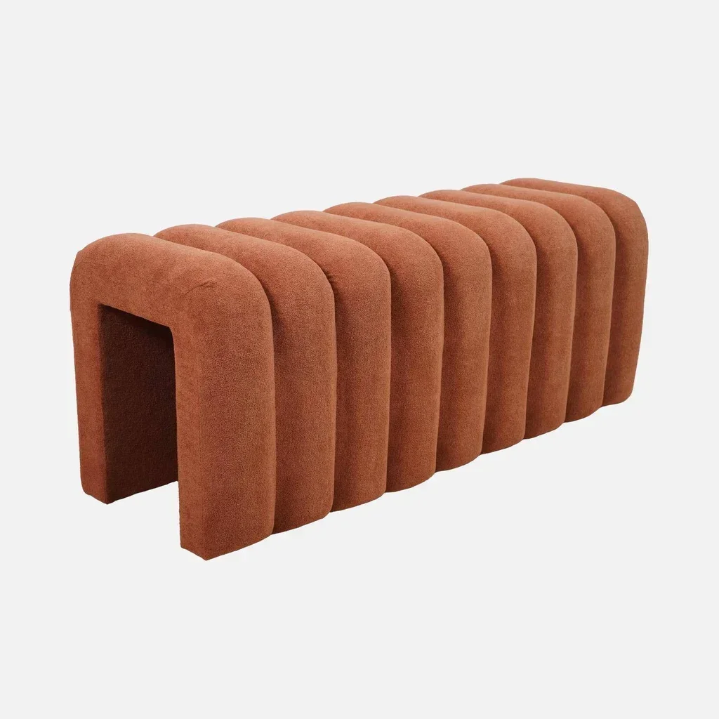 Banc de lit design contemporain en tissu Ito - Formes arrondies élégantes