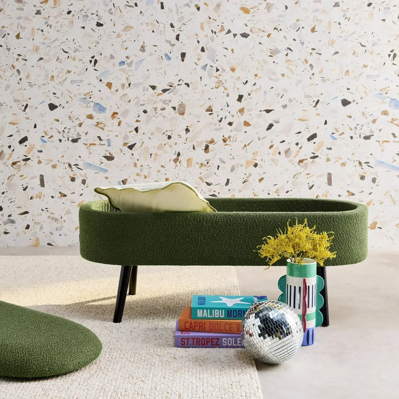 Banc rangement tissu bouclette bout de lit coffre intégré bois noir
