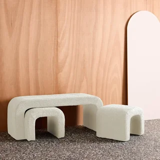 Banc tabourets gigognes bouclette bois pin recyclé salon cosy Ino