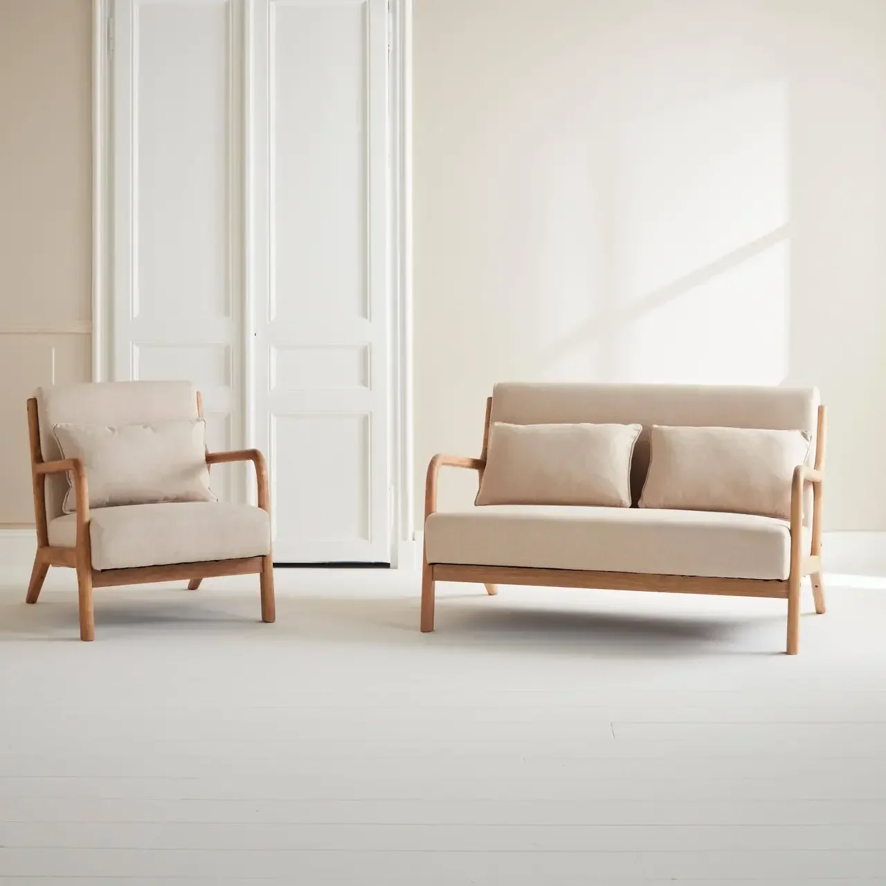 Banquette 2 places scandinave bois et tissu beige avec fauteuil assorti Lorens