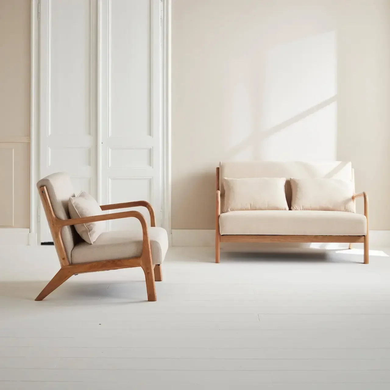 Banquette 2 places scandinave bois et tissu beige avec fauteuil assorti Lorens