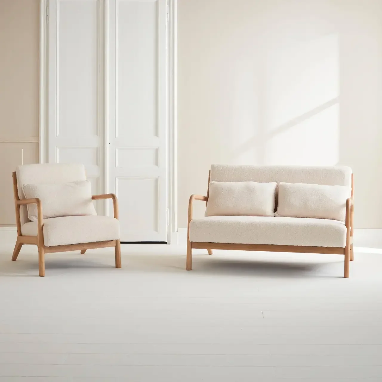 Banquette 2 places scandinave bois et tissu bouclette crème Lorens
