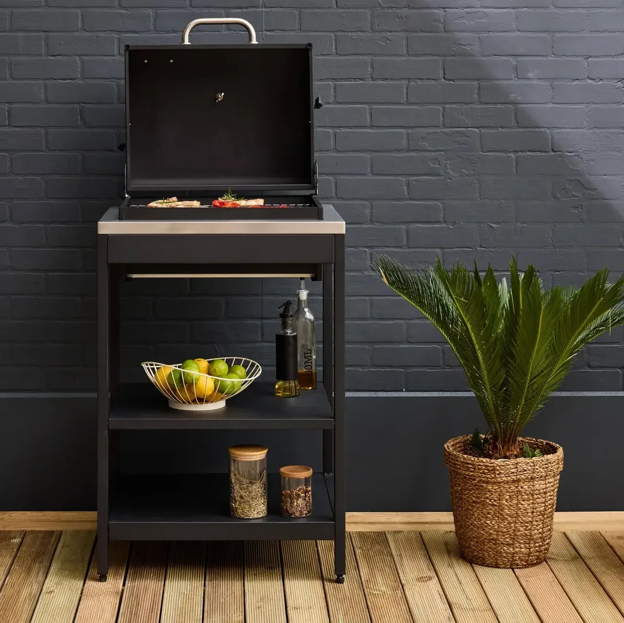 Barbecue charbon Naxos avec fumoir, 2 grilles et tablettes latérales