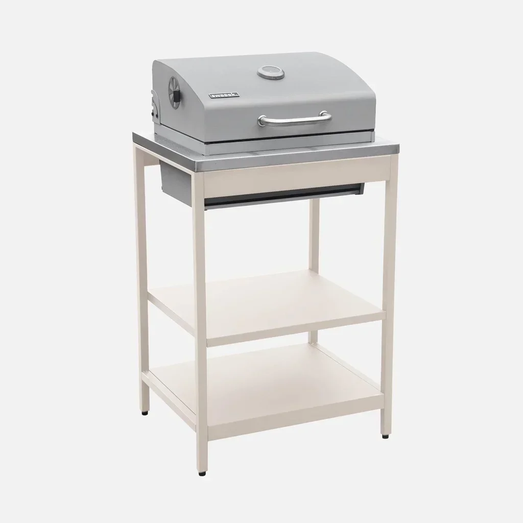 Barbecue charbon Naxos avec fumoir, 2 grilles et tablettes latérales