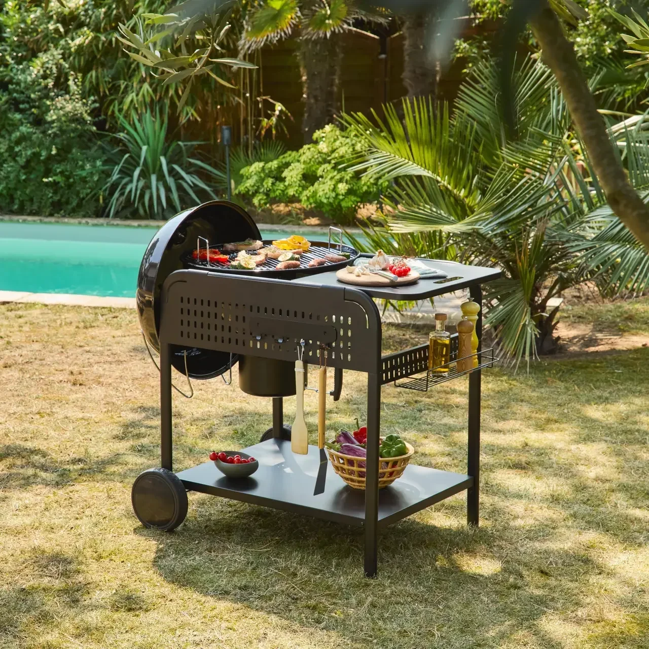 Barbecue rond charbon acier émaillé Ø53 cm chariot Maurice