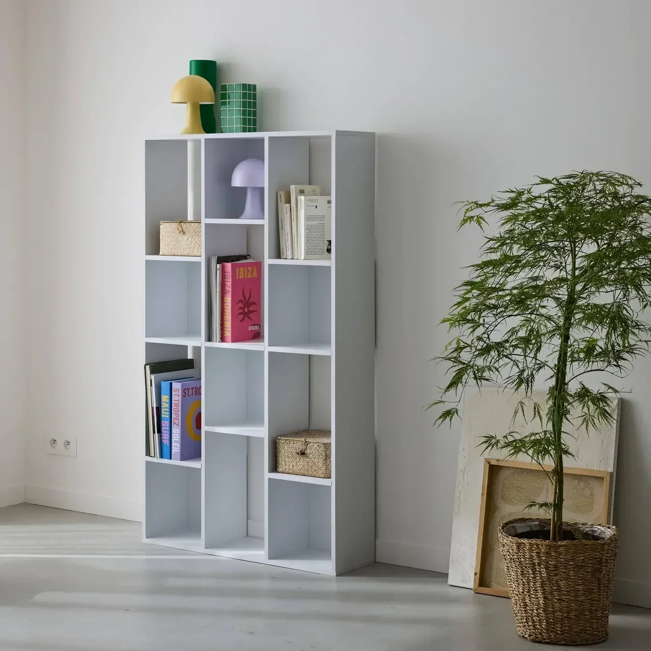 Bibliothèque étagère bois 3 niveaux 12 cases de rangement Pieter design minimaliste