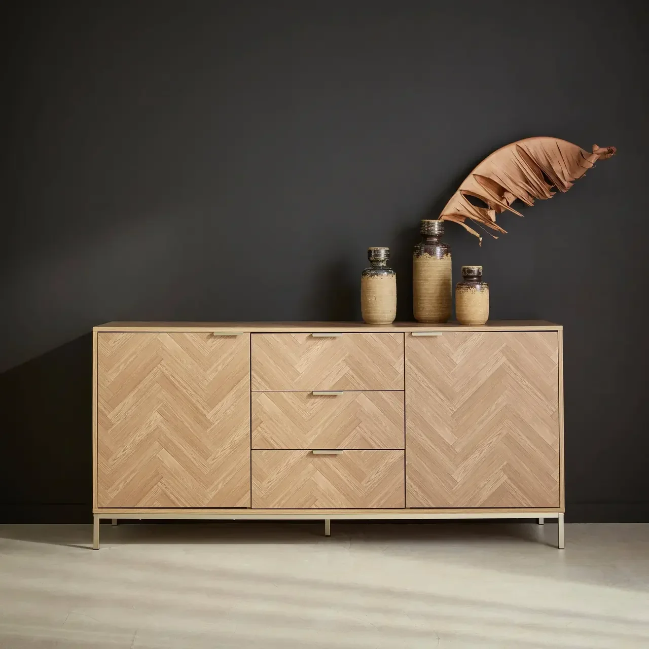 Buffet 160 cm 2 portes bois motif chevrons Budapest champagne