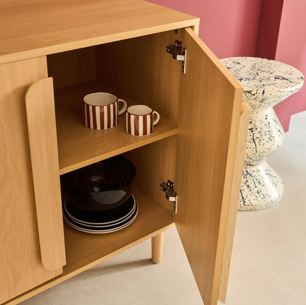 Buffet rétro 4 portes bois massif 160 cm Juliana noyer