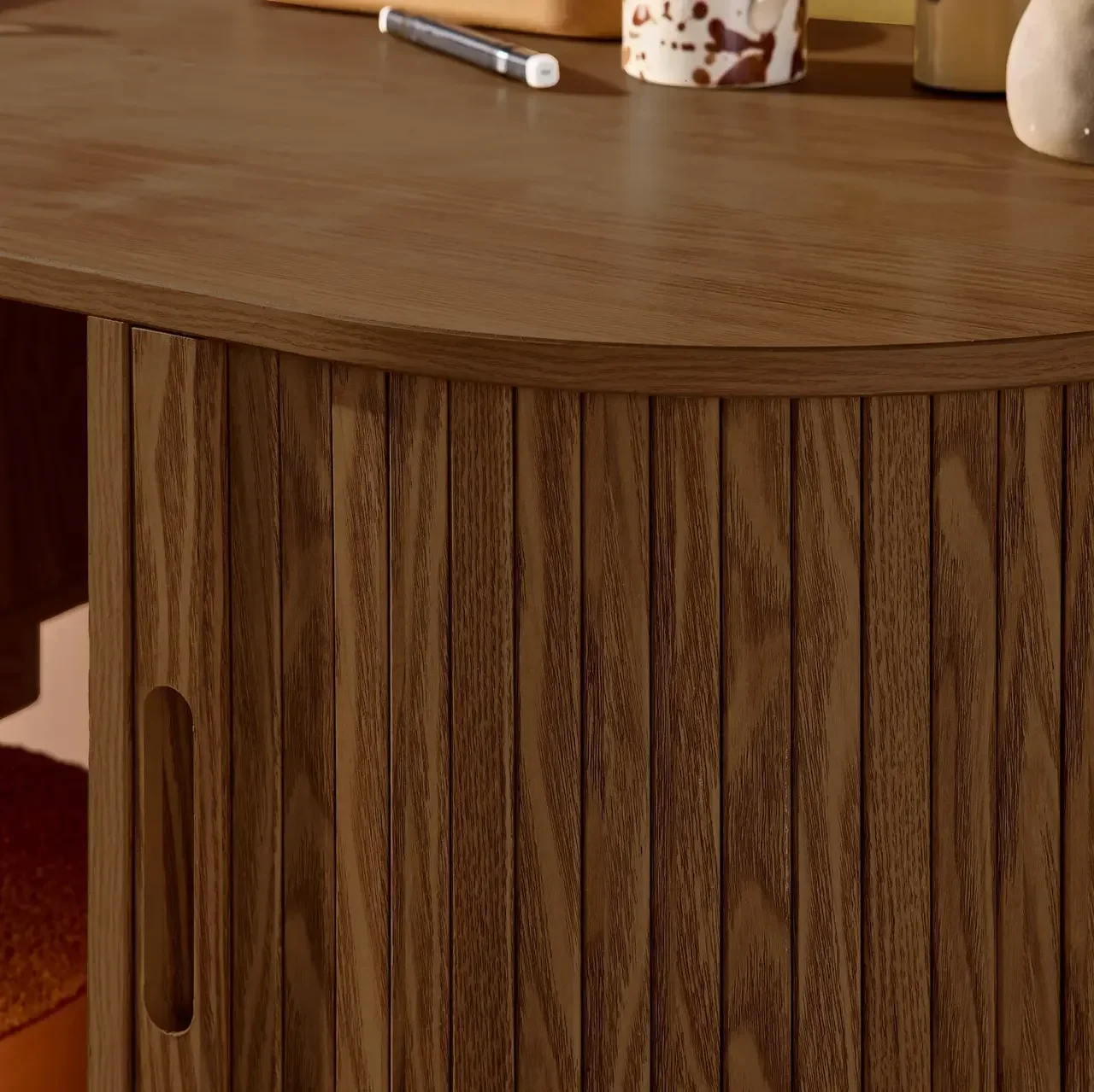 Bureau ovale bois rainuré 120 cm style scandinave rangement coulissant