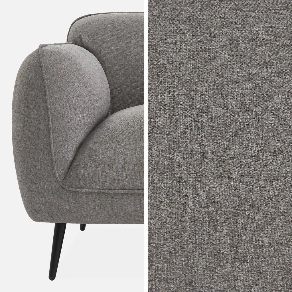 Beiges 3-Sitzer Sofa Stoff schwarze Metallfüße gemütliches zeitgenössisches Wohnzimmer
