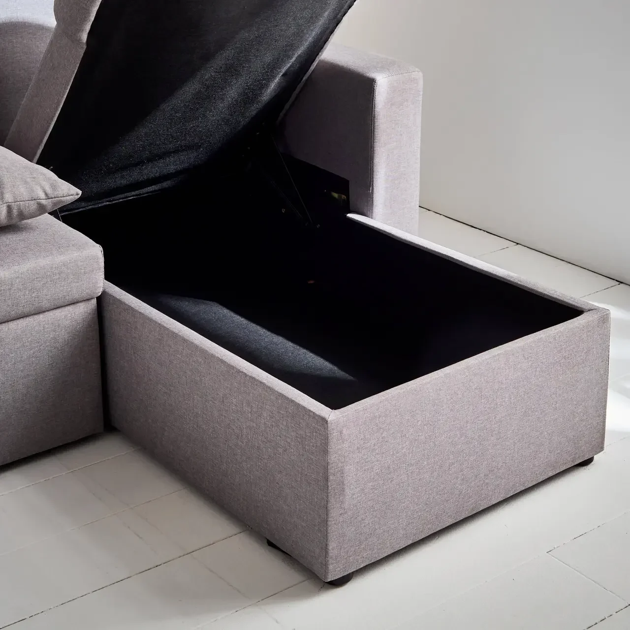 Dunkelgraues 4-Sitzer Ecksofa mit Schlaffunktion, Panorama-Design und Stauraum