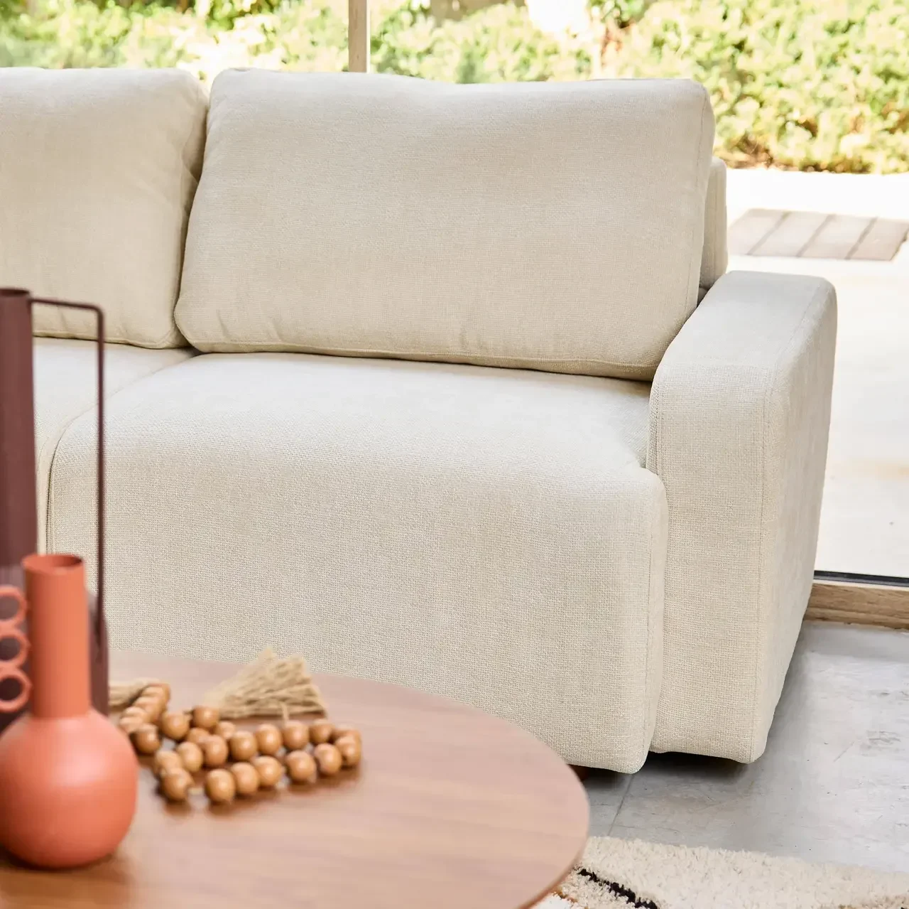 Ecksofa links 3-Sitzer cremeweiß Stoff Holz Recamiere