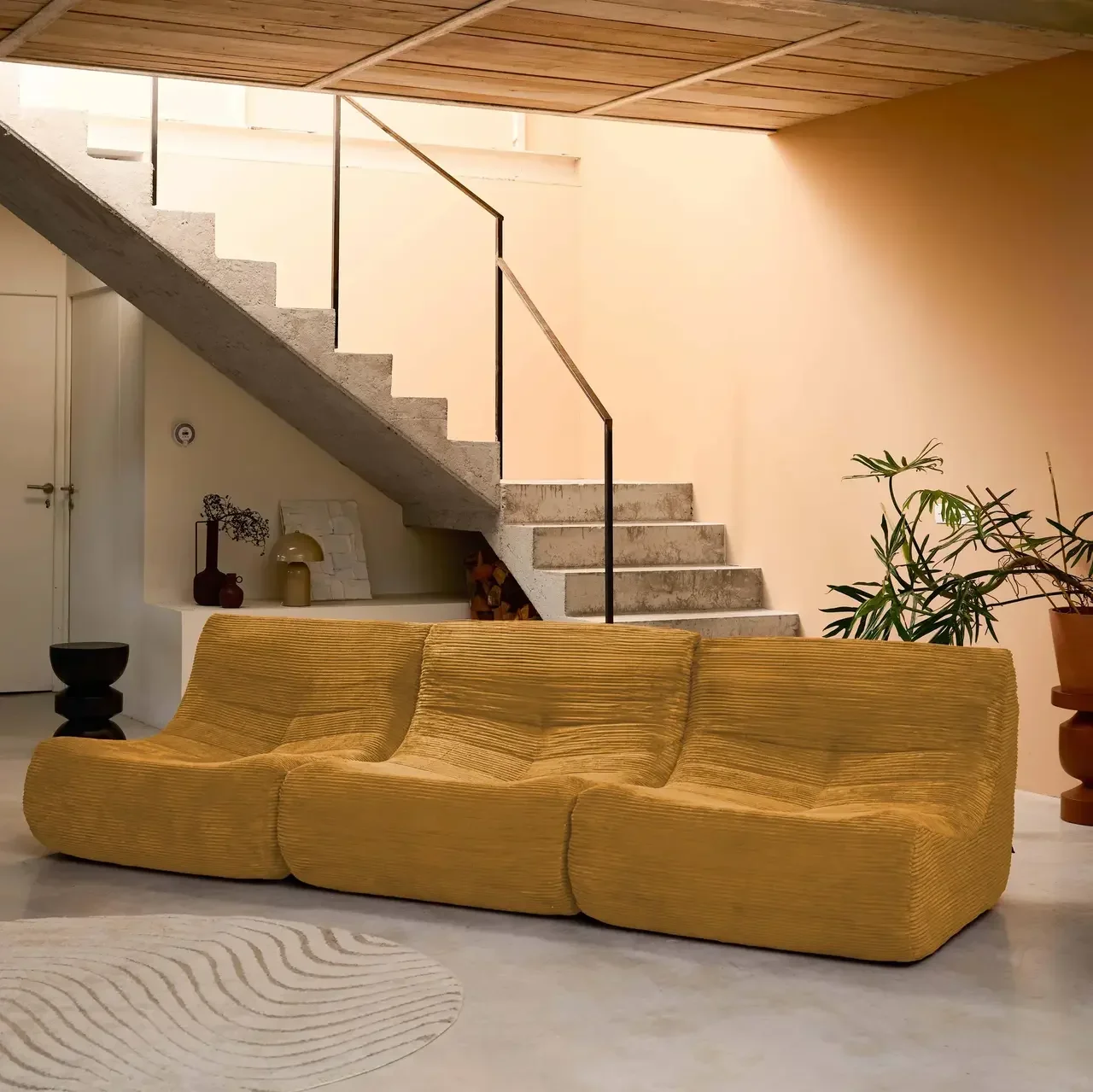 Canapé chauffeuse 3 places velours côtelé Sokol confort moelleux