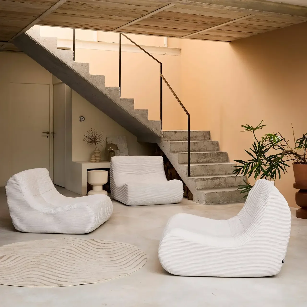 Canapé chauffeuse 3 places velours côtelé Sokol confort moelleux