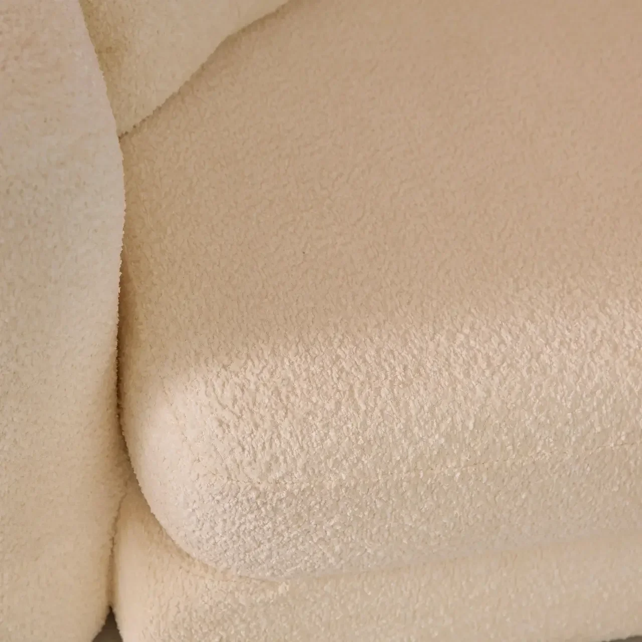 Cream white bouclé 3-seater sofa bed Sweeetch convertible comfort