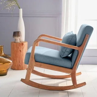 Fauteuil à bascule Lorens bleu en hévéa massif et textile - Design scandinave