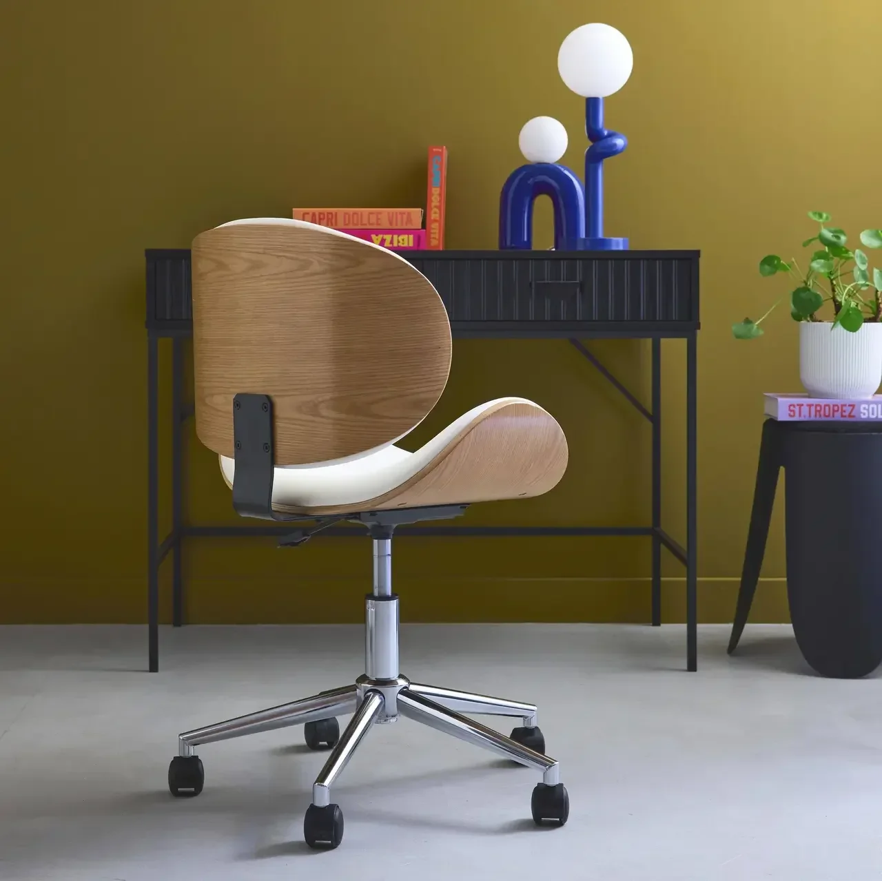 Chaise bureau blanche bois courbé simili cuir à roulettes