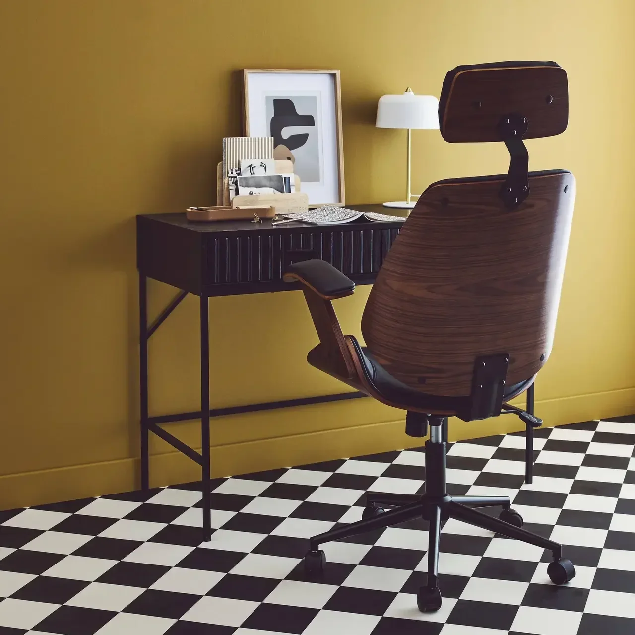 Silla de oficina ergonómica de madera curvada blanca con ruedas cuero sintético diseño