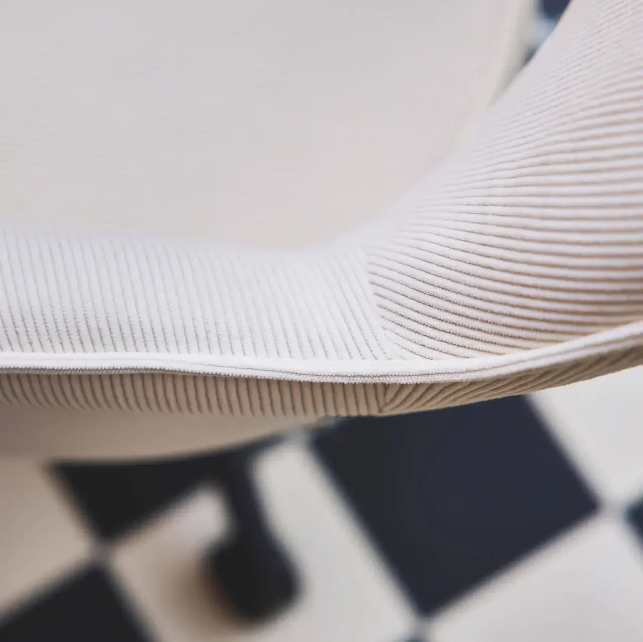 Chaise bureau velours côtelé kaki foncé à roulettes Jim