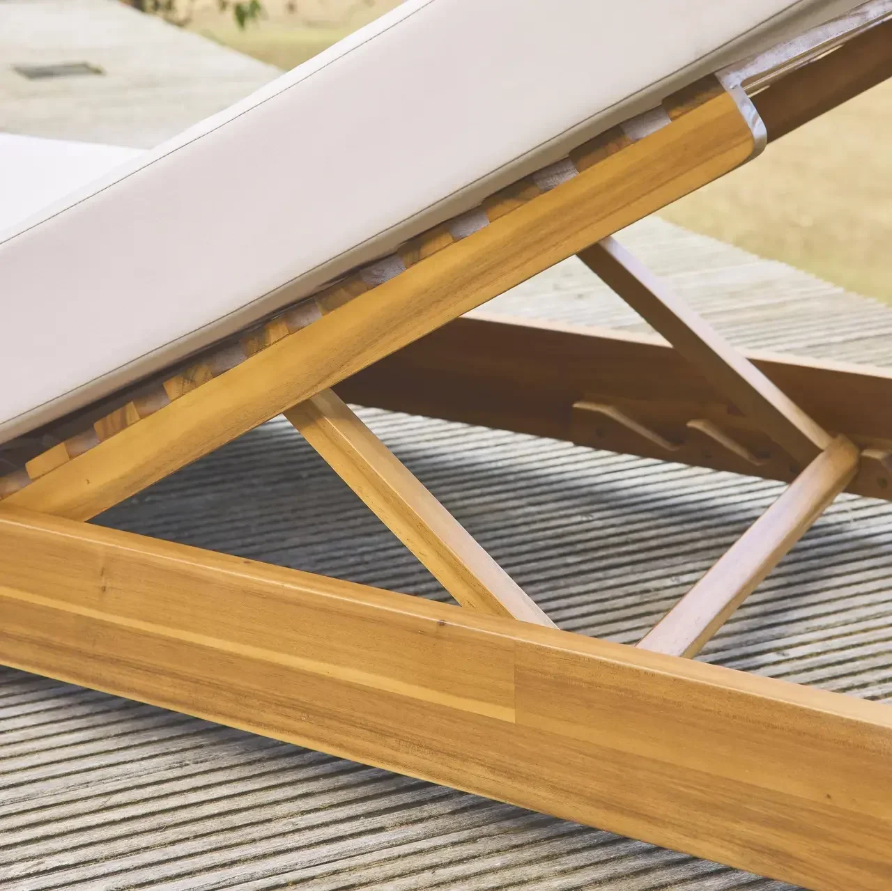 Chaise longue bois acacia réglable roulettes Dorina