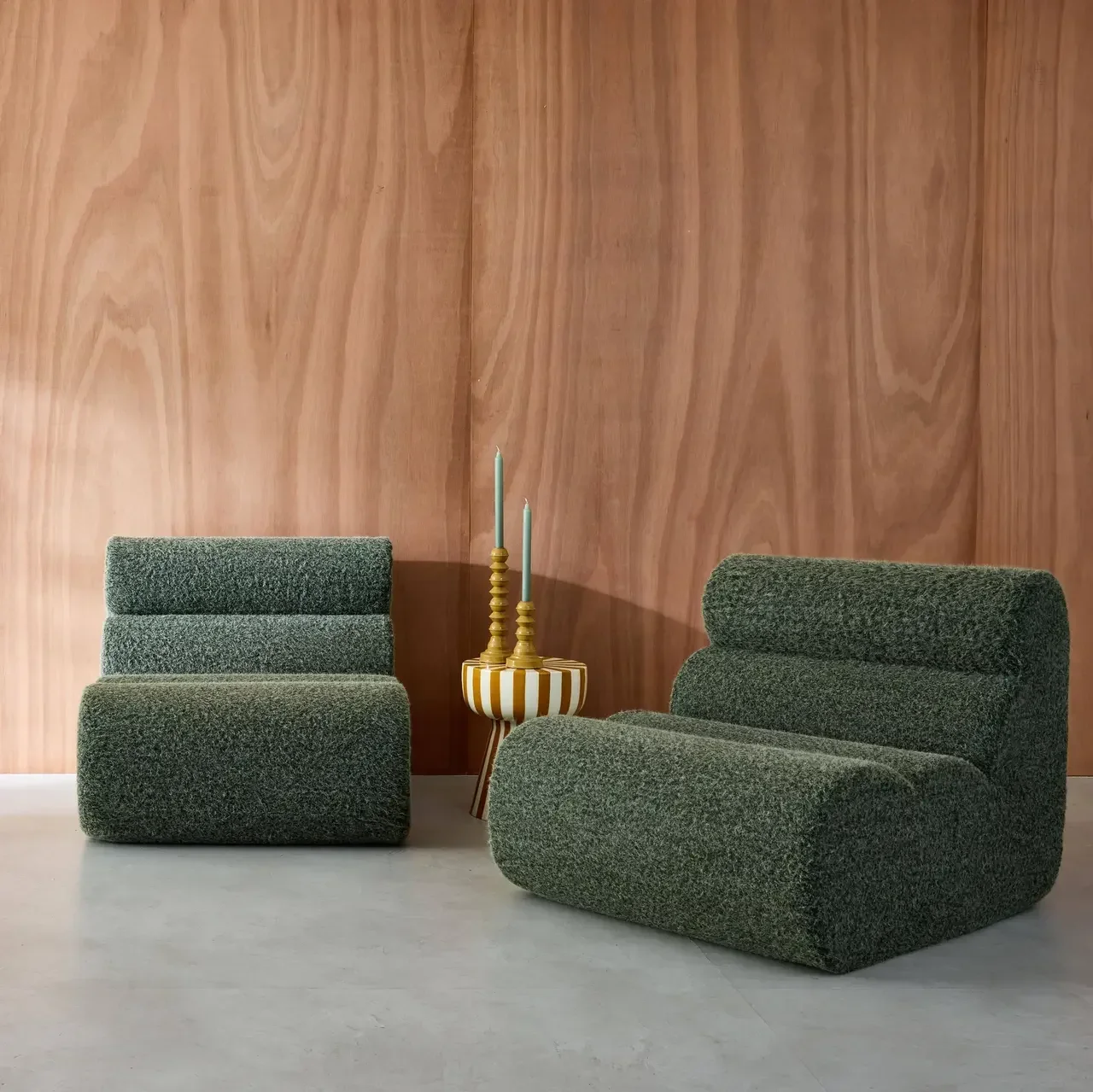 Lot de 2 chauffeuses tissu effet alpaga confortables - Nova