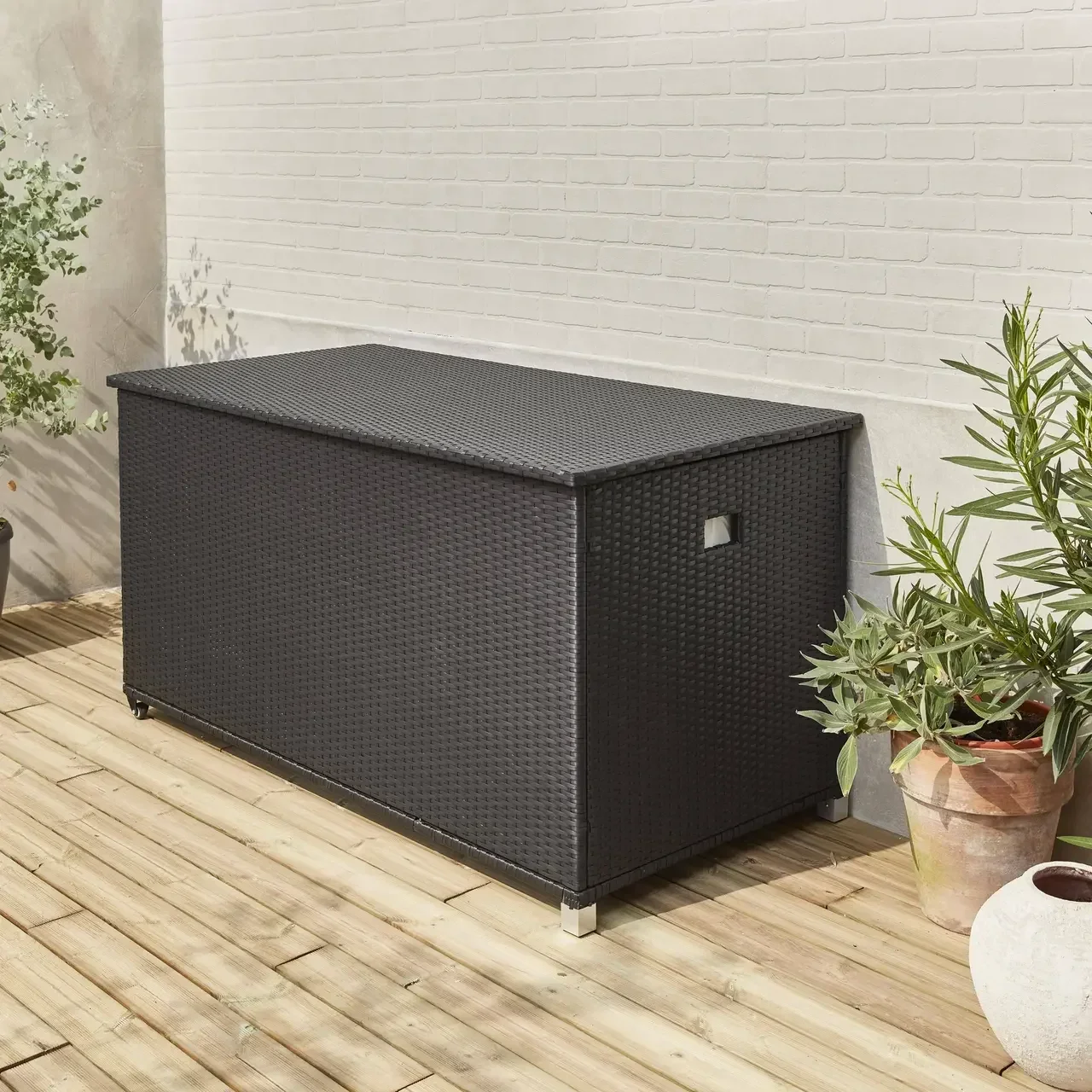 Coffre rangement jardin résine tressée 790L étanche avec roulettes