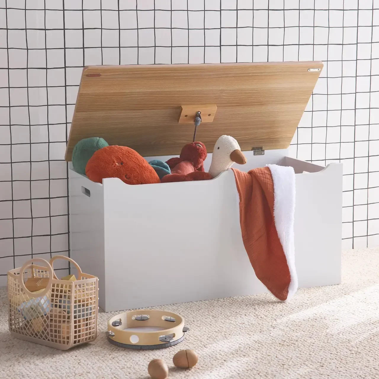 Coffre rangement jouets enfant bois couvercle basculant poignées Tobias