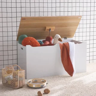 Coffre rangement jouets enfant bois couvercle basculant poignées Tobias