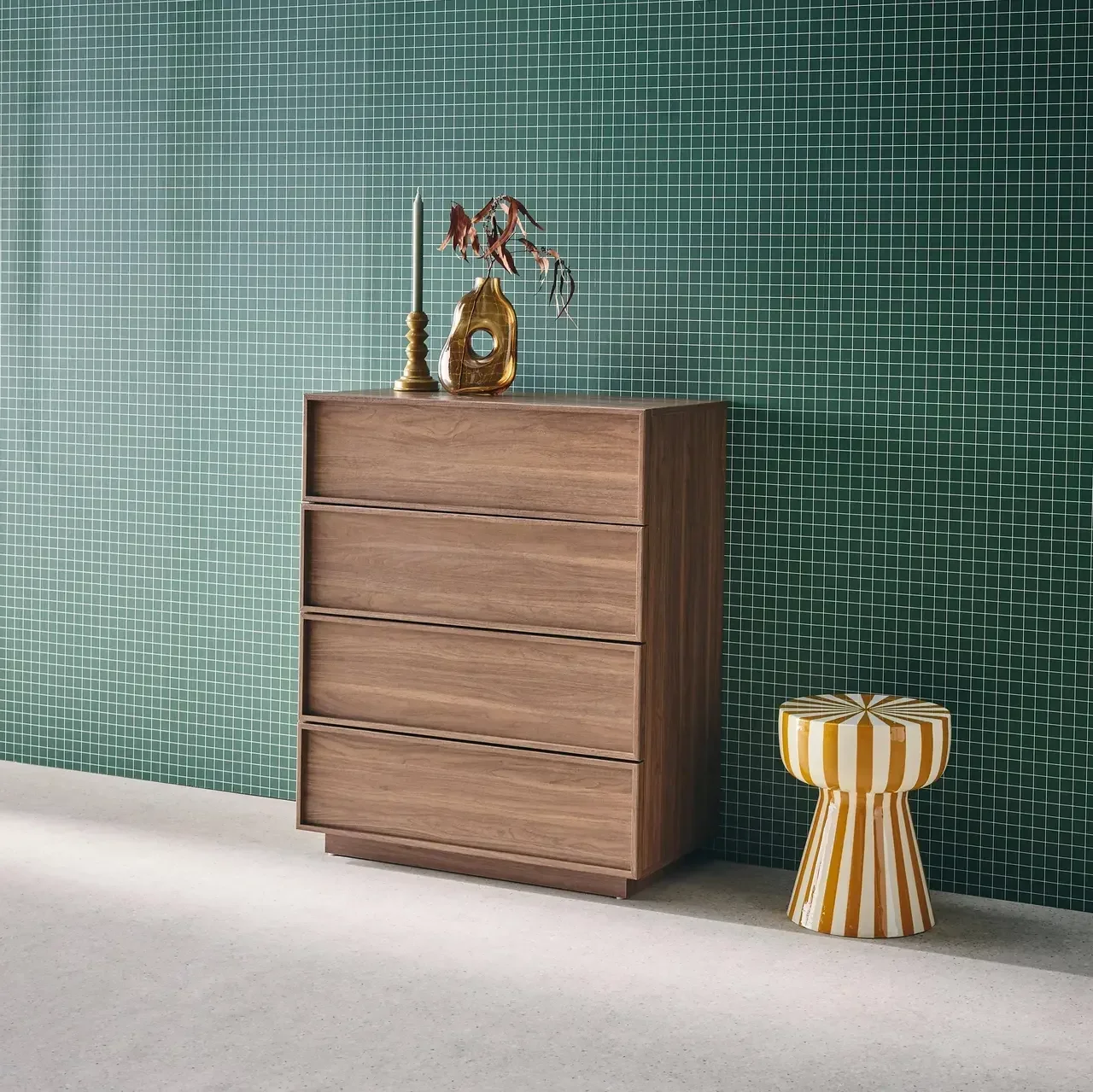 Commode 4 tiroirs Kuba finition bois naturel moderne chambre