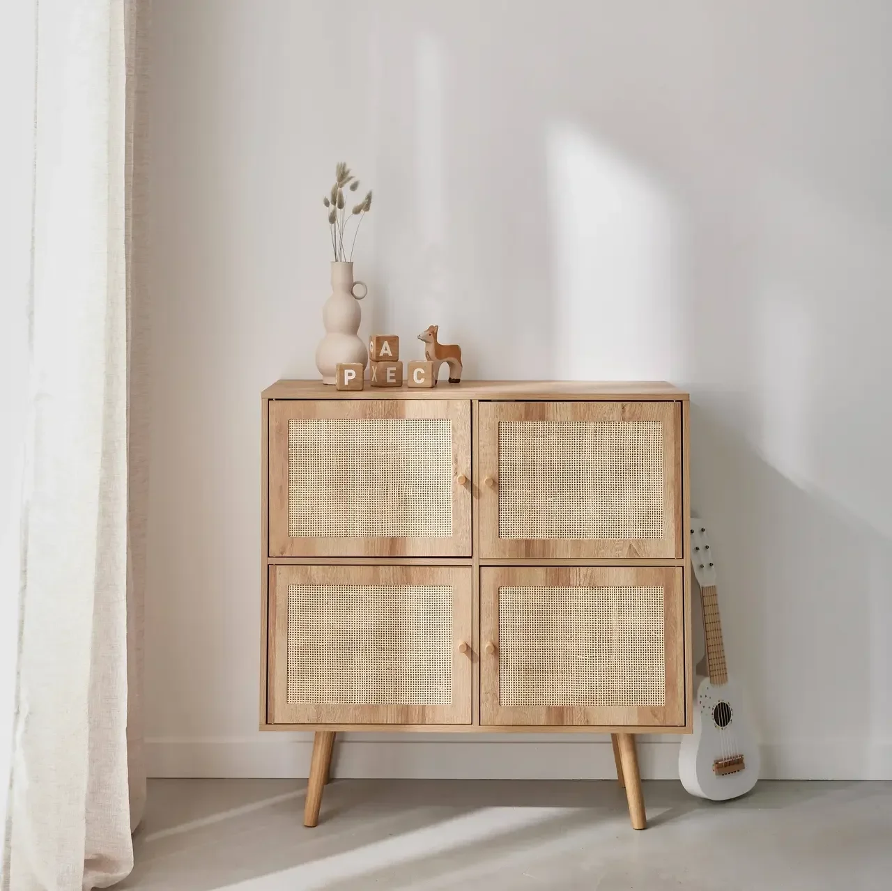 Commode bébé 4 portes bois naturel cannage Bohème