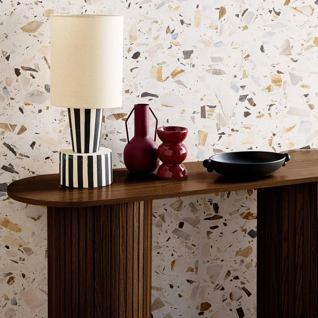 Console d'entrée scandinave ovale bois rainuré – Design nordique élégant