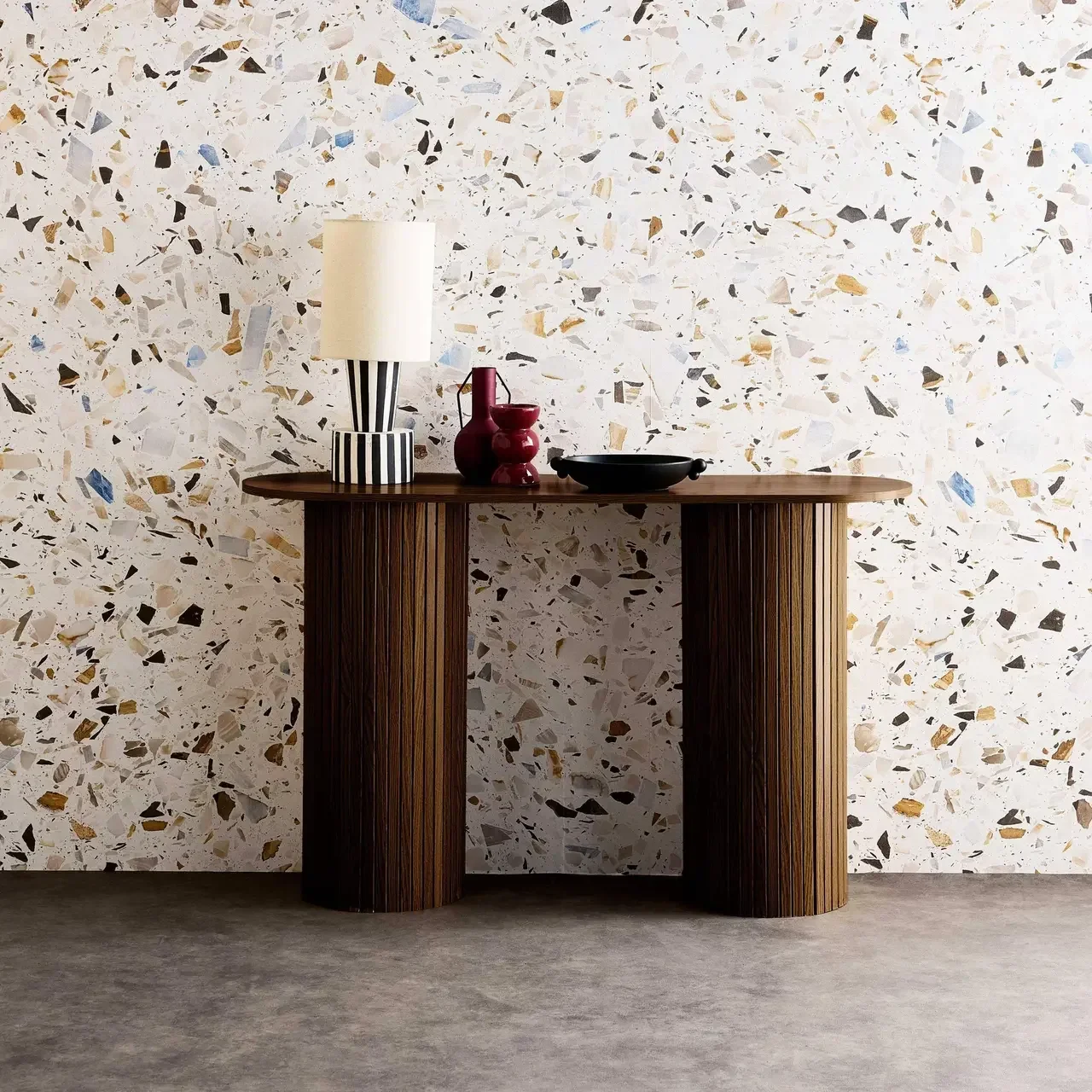 Console d'entrée scandinave ovale bois rainuré – Design nordique élégant