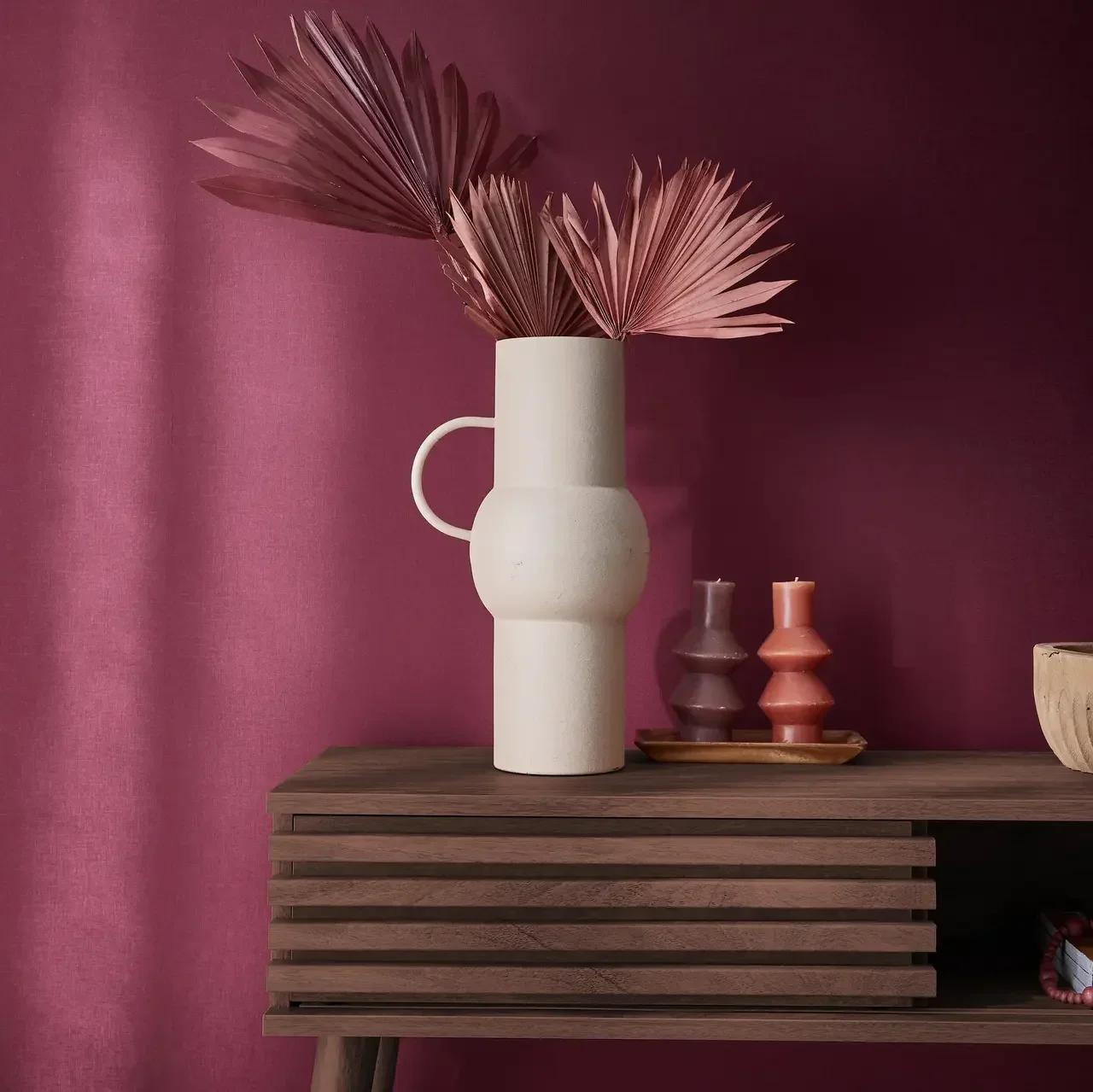 Console scandinave Madere porte coulissante rainurée bois