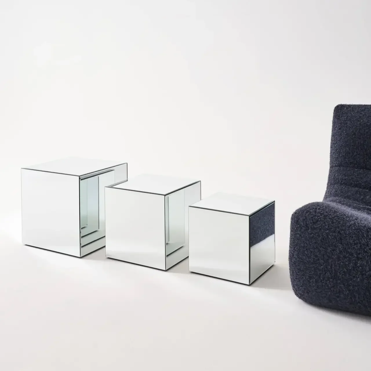 Cube miroir 30cm table d'appoint design bout de canapé cubique Mirage