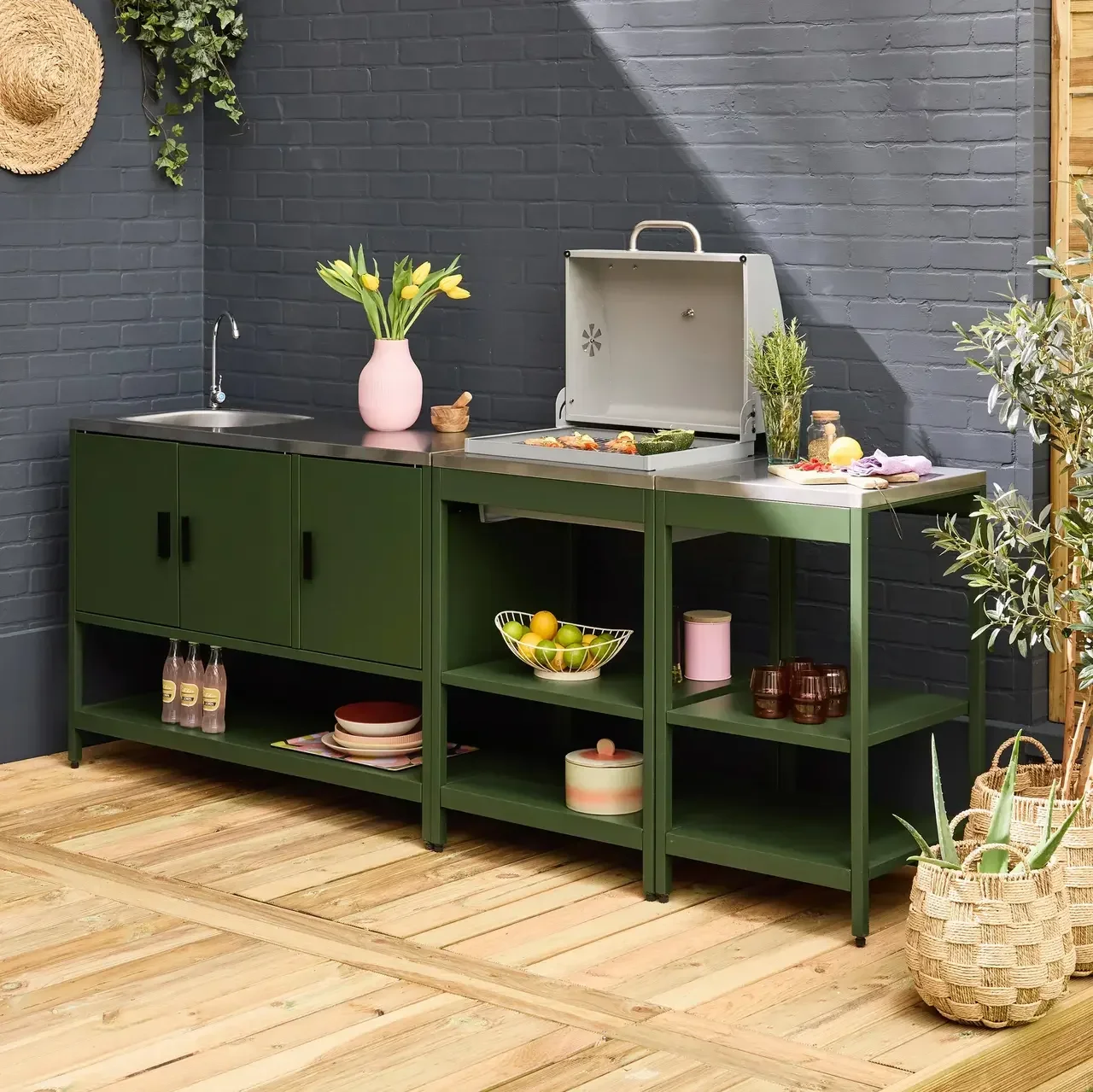 Cuisine extérieure modulable 3 éléments avec BBQ charbon, évier inox et étagères