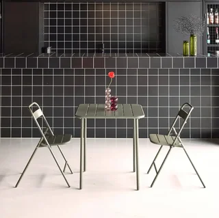 Ensemble table bistrot et 2 chaises pliantes métal jardin Amélia