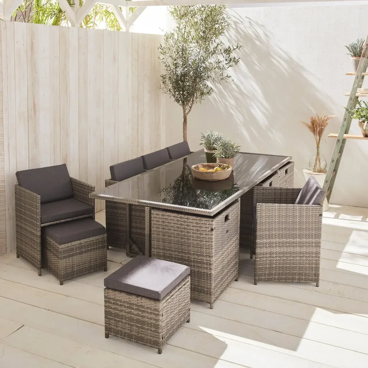 Ensemble table jardin encastrable 12 places résine tressée gris chiné