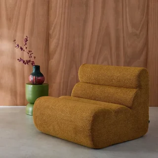 Fauteuil chauffeuse Nova en bouclette texturée beige, design cosy et contemporain pour salon