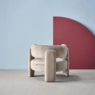 Fauteuil design 3 pieds velours beige Mellow - assise confortable salon chambre