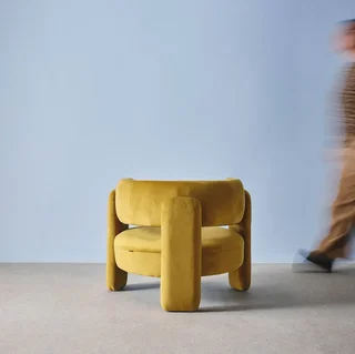 Fauteuil design 3 pieds velours beige Mellow