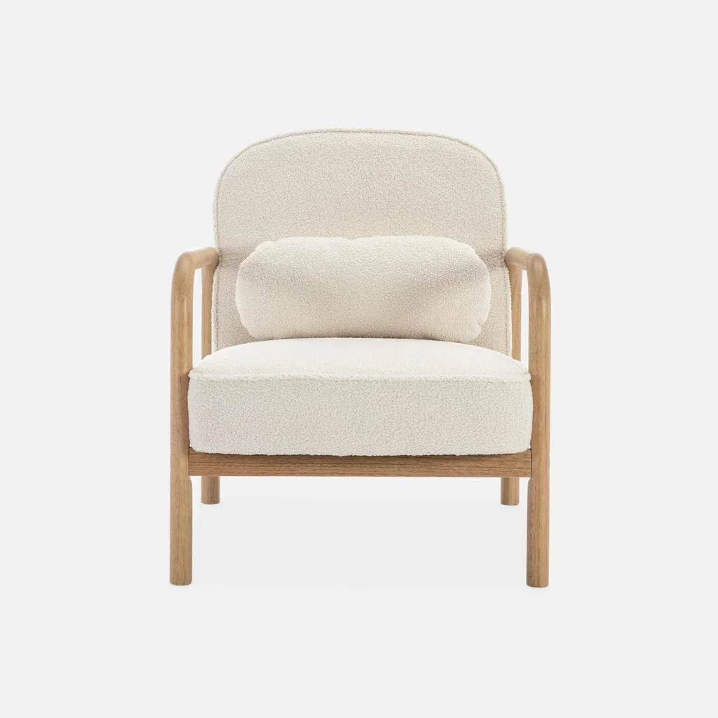 Fauteuil scandinave arrondi bois hévéa bouclette crème Amelie