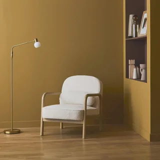 Fauteuil scandinave arrondi bois hévéa bouclette crème Amelie